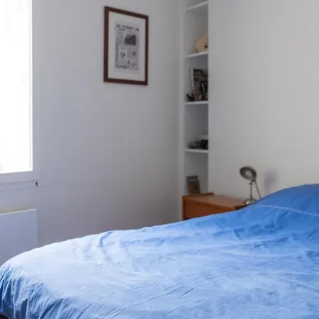 Nice Quiet Pont Des Arts Apartamento Paris